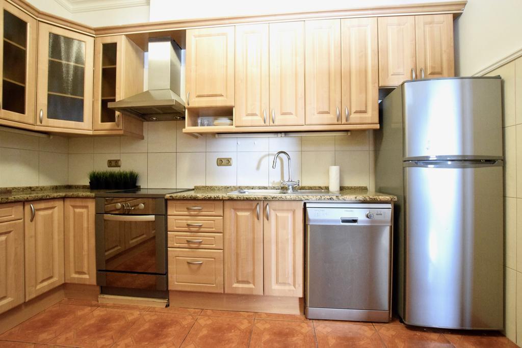 Standerd Apartment By Hi5 - Lovag Family Suites بودابست المظهر الخارجي الصورة