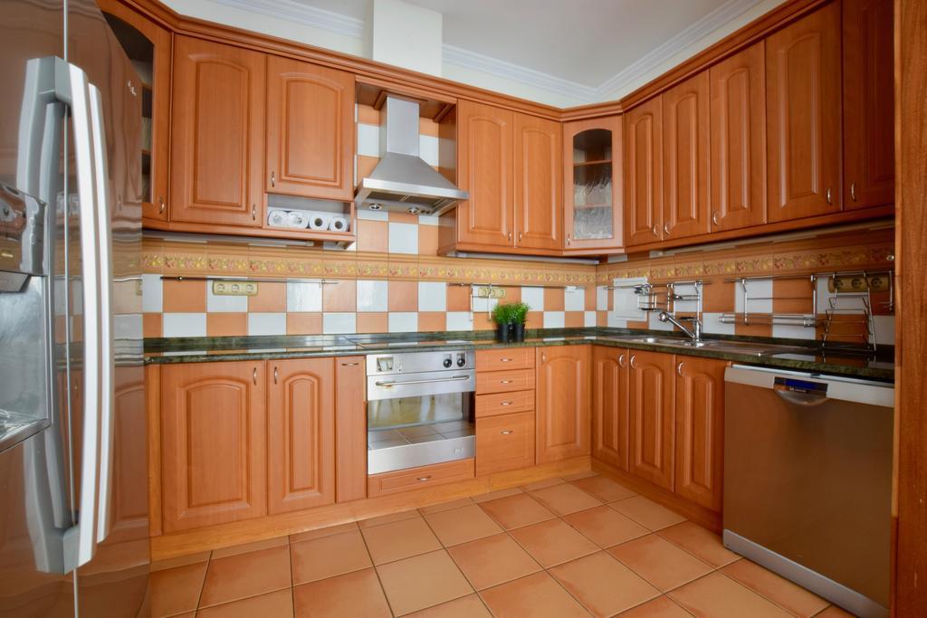 Standerd Apartment By Hi5 - Lovag Family Suites بودابست المظهر الخارجي الصورة